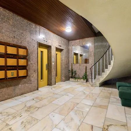 Hopstays - Gaia Cork House Apartament *