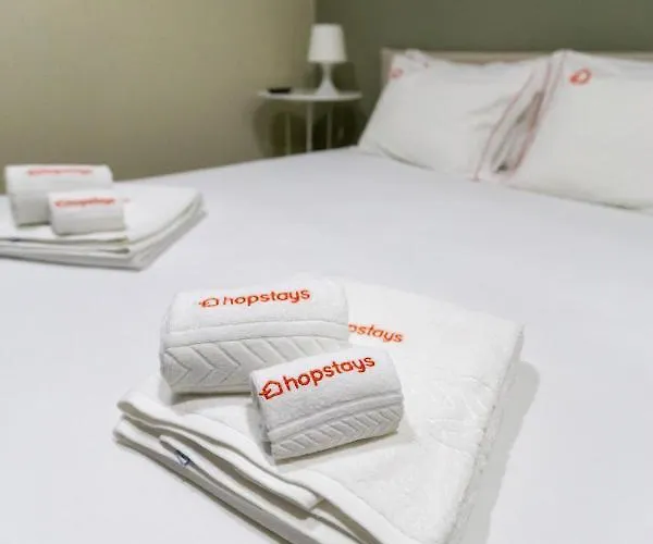 Hopstays - Gaia Cork House